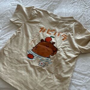 Cute Capybara Graphic T-Shirt (NEW, NWT)